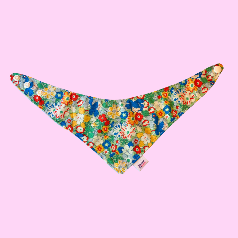 Snap & Scamper Pet Bandanas - Daydream Garden