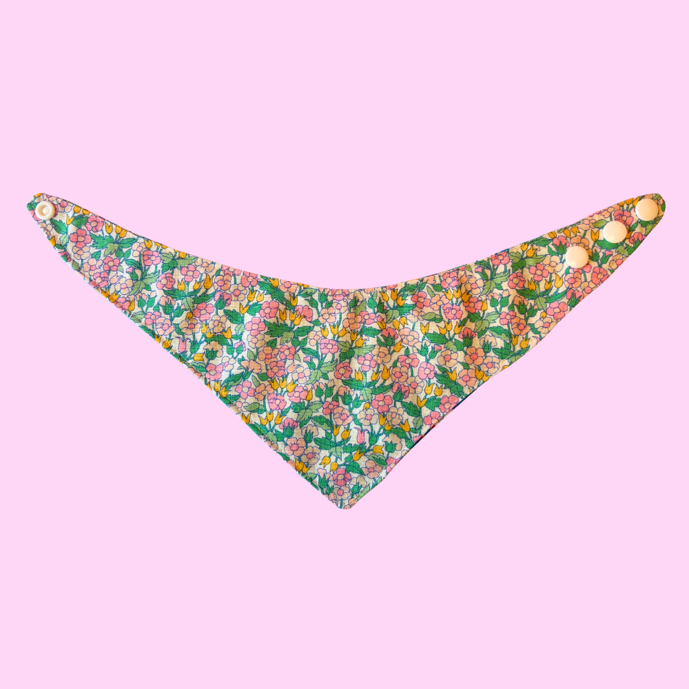 Snap & Scamper Pet Bandanas - Daydream Garden